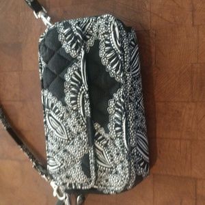 Vera Bradley wristlet with crossbody strap